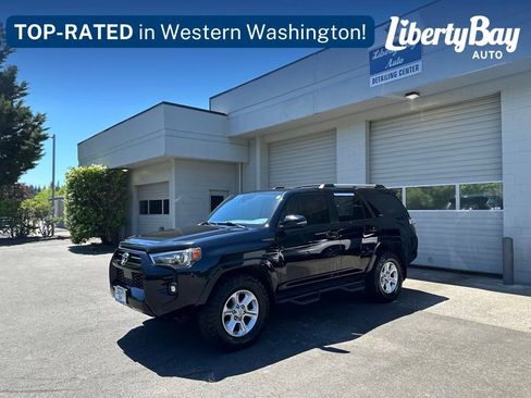 Used 2021 Toyota 4Runner SR5 Premium w/ Moonroof Package AWD/4WD image 1