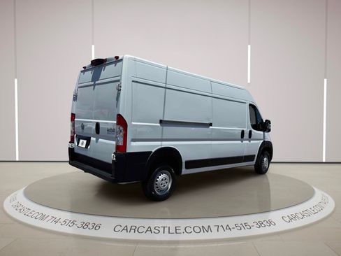 Used 2025 RAM ProMaster 2500 w/ Convenience Group FWD image 5