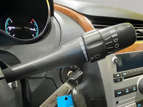 Used 2012 Chevrolet Malibu LT image 21