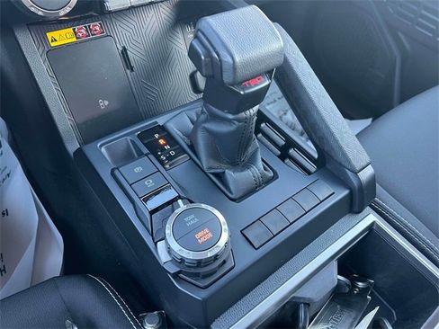 Used 2024 Toyota Tacoma TRD Sport image 33