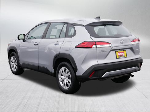 Used 2024 Toyota Corolla Cross L image 5