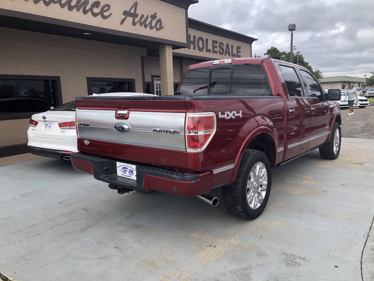 Used 2013 Ford F150 Platinum AWD/4WD image 2