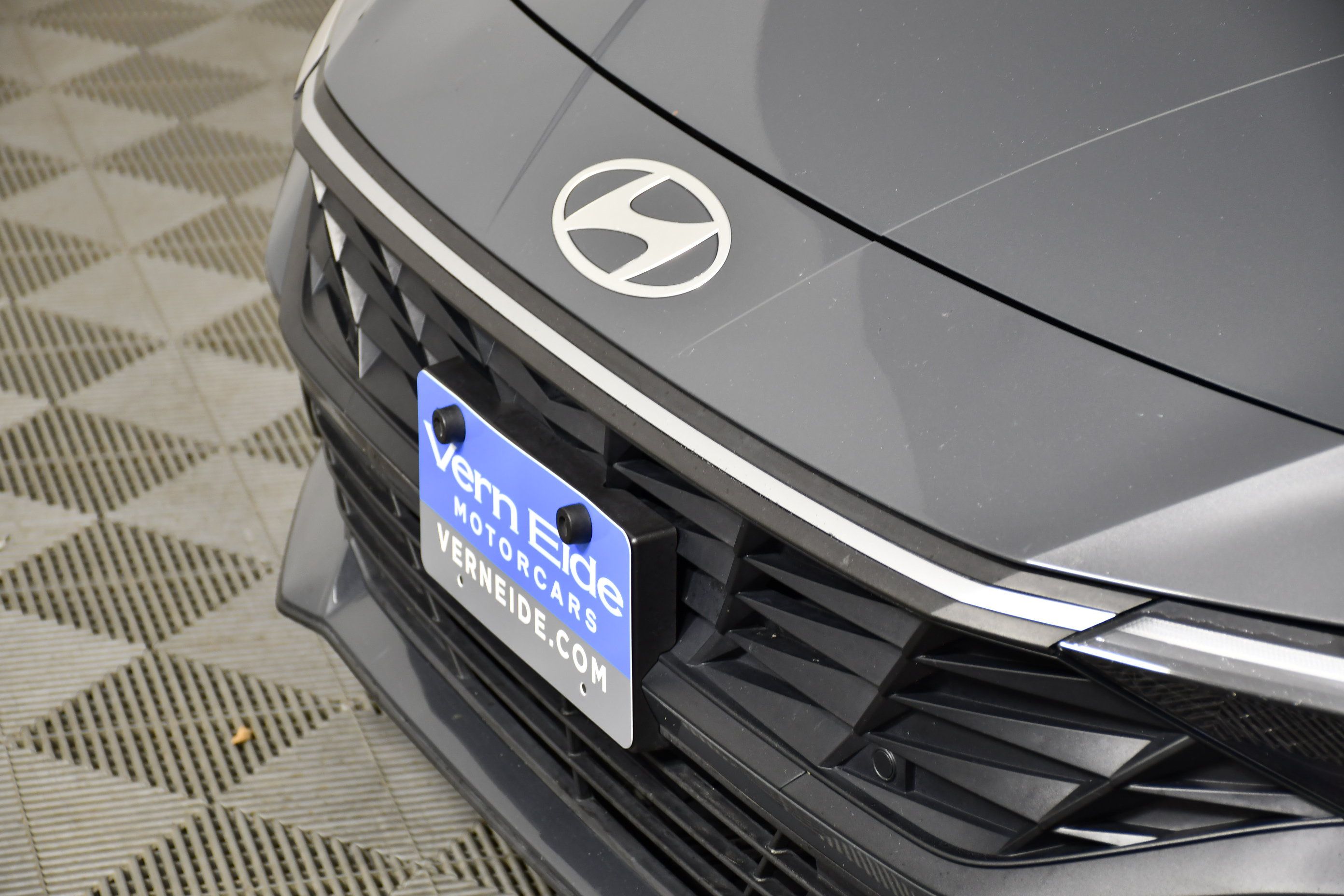 Used 2024 Hyundai Elantra SEL FWD image 15