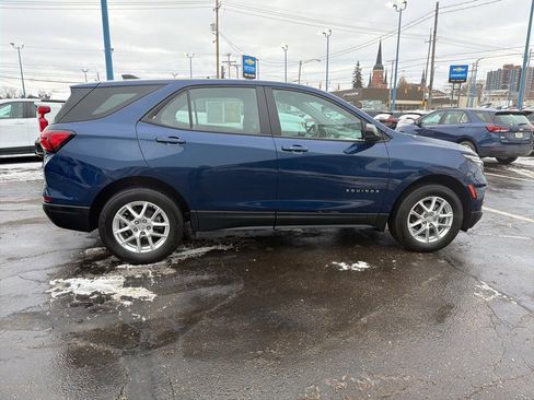Certified 2023 Chevrolet Equinox LS image 8