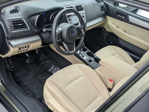 Used 2019 Subaru Outback 2.5i Premium image 13