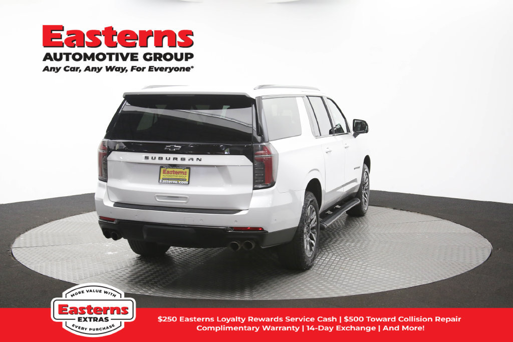 Used 2025 Chevrolet Suburban Z71 AWD/4WD image 41