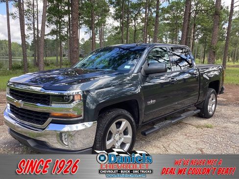 Used 2018 Chevrolet Silverado 1500 LT w/ Texas Edition image 1