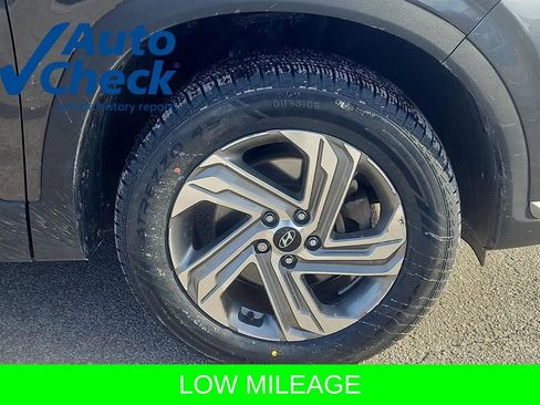 Used 2022 Hyundai Santa Fe SE AWD/4WD image 9