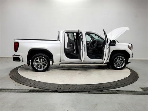 Used 2019 GMC Sierra 1500 Denali w/ Denali Ultimate Package image 16