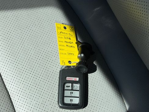 Used 2018 Honda Accord EX-L image 33