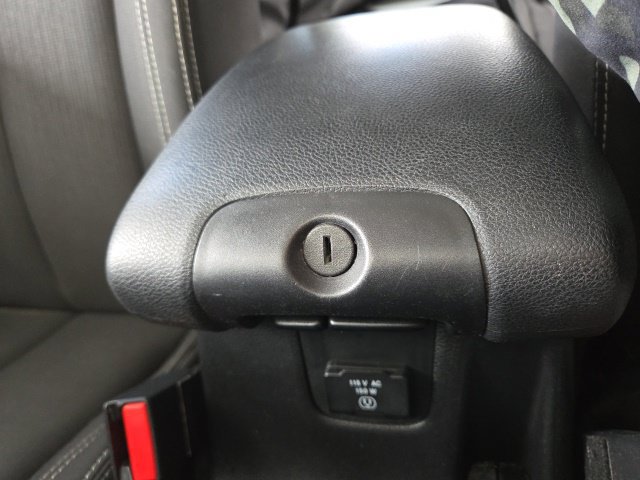 Used 2015 Jeep Wrangler Unlimited Sahara w/ Connectivity Group AWD/4WD image 56