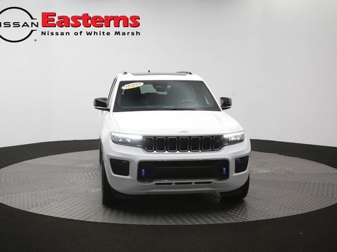 Used 2023 Jeep Grand Cherokee Overland w/ Advanced Protech Group III AWD/4WD image 56