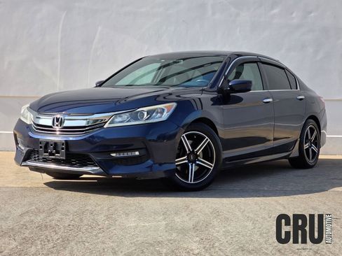 Used 2016 Honda Accord Sport image 1