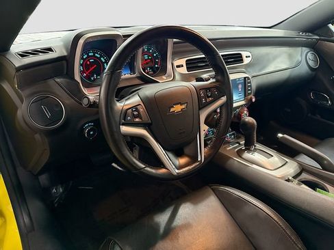 Used 2015 Chevrolet Camaro LT w/ RS Package RWD image 10