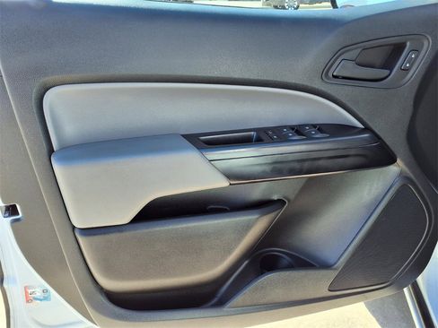 Used 2022 Chevrolet Colorado W/T w/ WT Convenience Package image 13