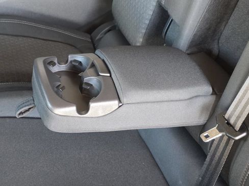 Used 2022 Ford Transit Connect XLT FWD image 10