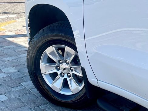 Used 2019 Chevrolet Silverado 1500 LT image 25