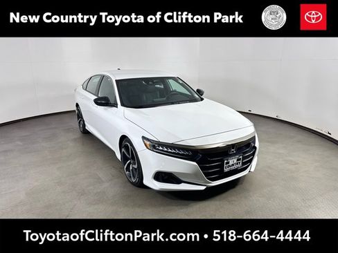 Used 2022 Honda Accord Sport image 1