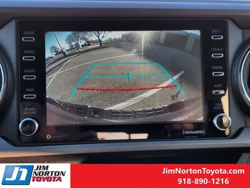 Used 2020 Toyota Tacoma TRD Off-Road image 20