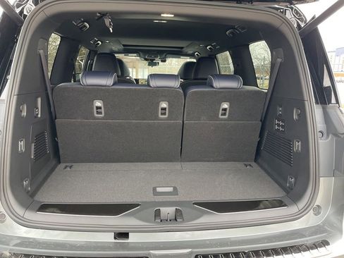 New 2026 INFINITI QX80 4WD w/ Sport Exterior Package image 24