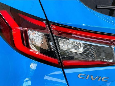 Used 2024 Honda Civic Sport Touring image 29