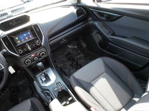 Used 2023 Subaru Crosstrek 2.0i Premium image 11