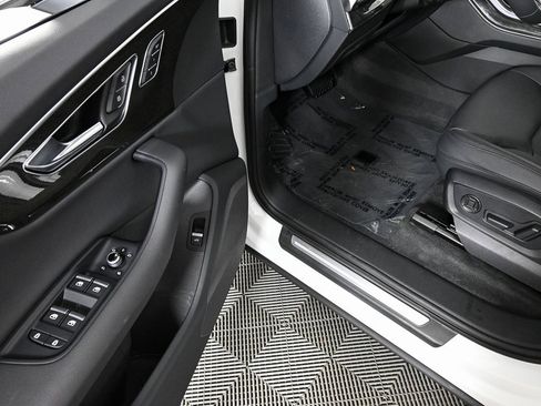 Used 2022 Audi Q7 3.0T Premium image 8