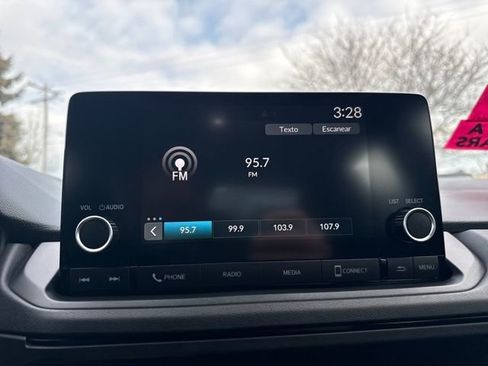 Used 2023 Honda Accord LX image 33