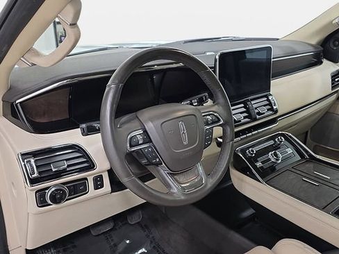 Certified 2020 Lincoln Navigator L Reserve w/ Equipment Group 208A Reserve AWD/4WD image 13