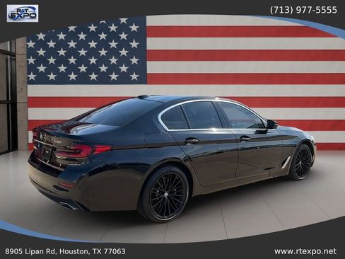 Used 2022 BMW 530i w/ Premium Package RWD image 10