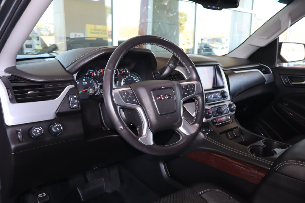 Used 2018 GMC Yukon SLT w/ Open Road Package AWD/4WD image 18