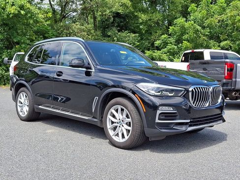 Used 2021 BMW X5 xDrive40i w/ Luxury Seating Package 2 AWD/4WD image 1