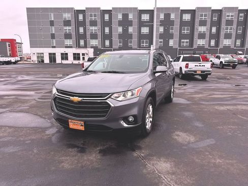 Used 2020 Chevrolet Traverse LT w/ LPO, Floor Liner Package image 1