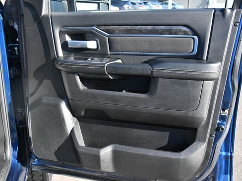 Used 2024 RAM 2500 Big Horn w/ Night Edition image 50