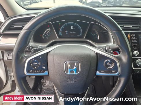 Used 2019 Honda Civic Touring image 19