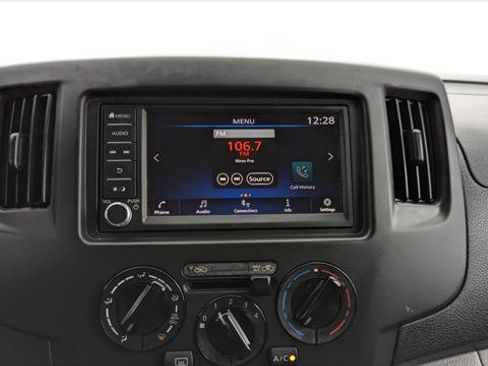 Used 2020 Nissan NV200 SV w/ Back Door Glass Package image 23