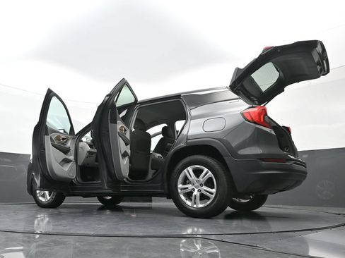 Used 2020 GMC Terrain SLE FWD image 40