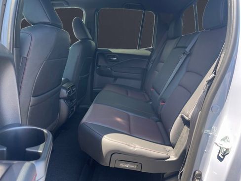 New 2026 Honda Ridgeline Black Edition image 13