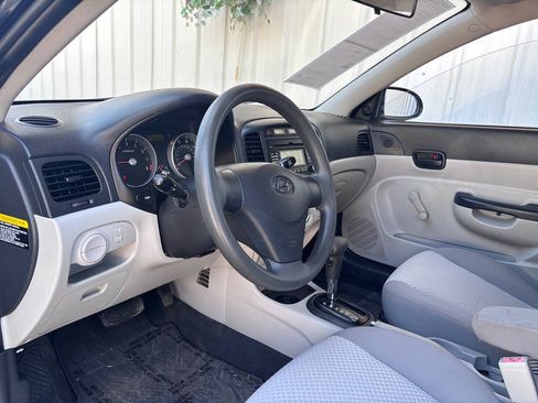 Used 2009 Hyundai Accent GS w/ Popular Equipment Pkg 2 FWD image 17