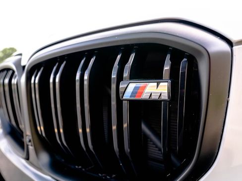 Used 2024 BMW X5 M60i AWD/4WD image 13