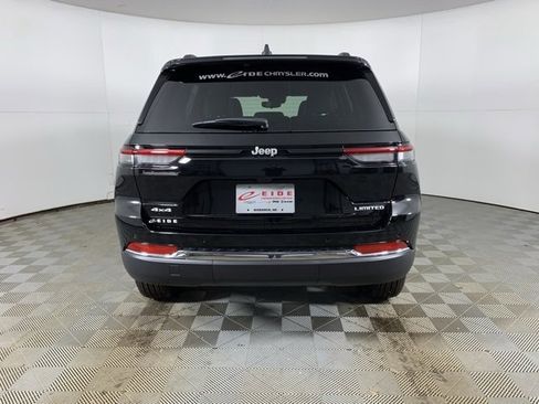 New 2025 Jeep Grand Cherokee Limited image 3