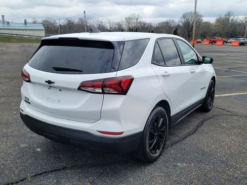 Used 2023 Chevrolet Equinox LS w/ LS Convenience Package FWD image 12