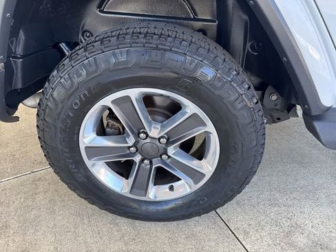 Used 2020 Jeep Wrangler Unlimited Sahara w/ Cold Weather Group image 35