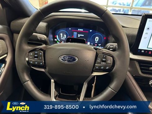 New 2026 Ford Explorer Platinum image 12