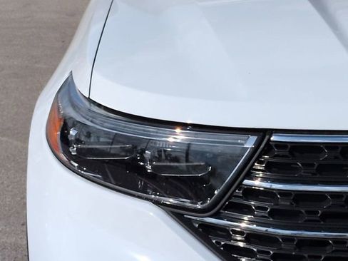 Certified 2024 Ford Explorer XLT w/ Equipment Group 202A image 10