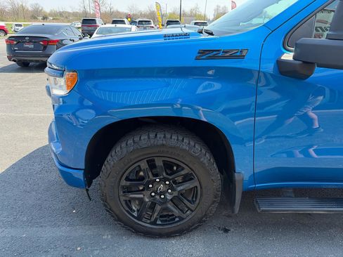 Used 2023 Chevrolet Silverado 1500 RST image 11