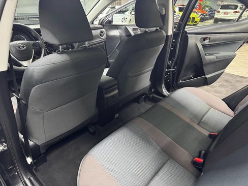 Used 2017 Toyota Corolla LE image 43