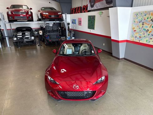Used 2019 MAZDA MX-5 Miata RF Grand Touring w/ Interior Package image 39