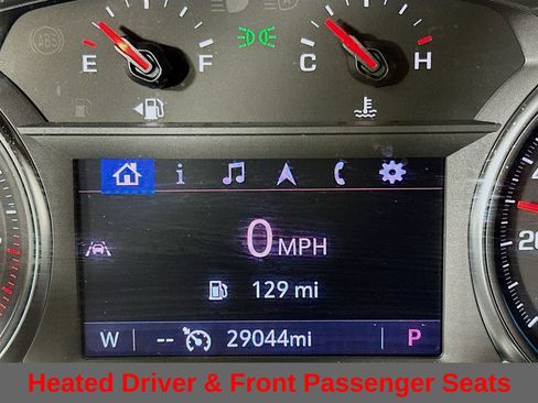 Used 2023 Chevrolet Traverse LT w/ LPO, Cargo Package image 18