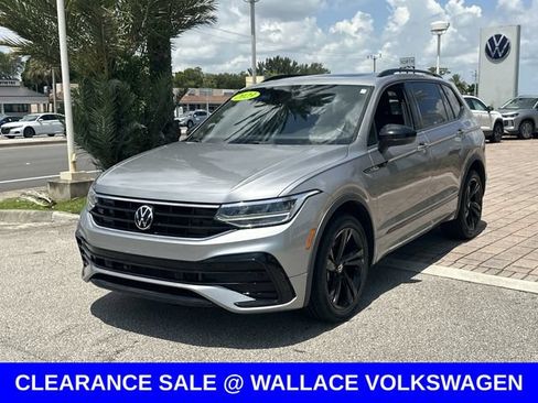 Certified 2023 Volkswagen Tiguan SE R-Line FWD image 3
